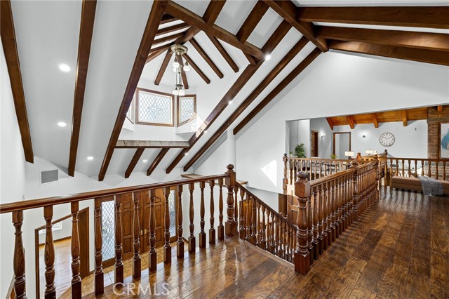 533 E Sierra Madre Avenue, Glendora CA: https://media.crmls.org/medias/19736319-2131-420c-bfed-4e68f560b0af.jpg
