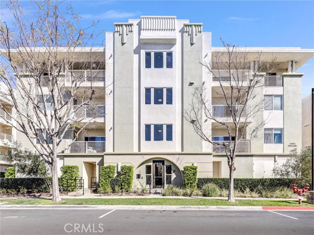 Detail Gallery Image 18 of 26 For 12922 Union #302,  Hawthorne,  CA 90250 - 2 Beds | 2 Baths