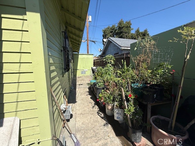 Detail Gallery Image 20 of 23 For 127 E 81st, Los Angeles,  CA 90003 - – Beds | – Baths