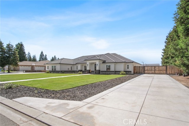 Detail Gallery Image 3 of 71 For 6185 Shelby St, Atwater,  CA 95301 - 4 Beds | 3/1 Baths