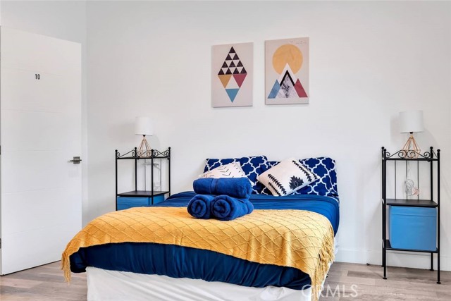 Detail Gallery Image 30 of 36 For 1344 N Kenmore, Los Angeles,  CA 90027 - 3 Beds | 3/1 Baths