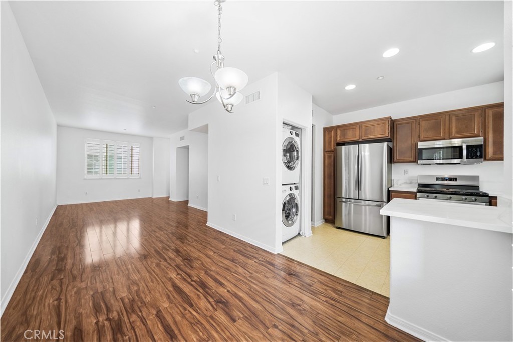 323 Tesoro - photo 14