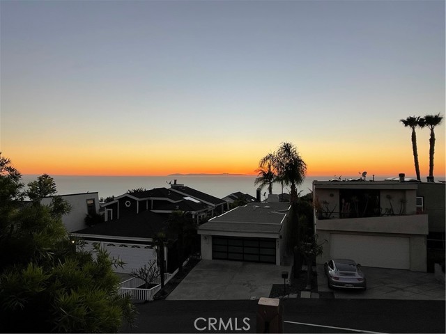 Image 2 for 1034 Miramar St, Laguna Beach, CA 92651