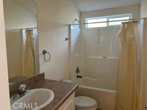 Detail Gallery Image 11 of 16 For 400 Sulphur Bank Dr #23,  Clearlake Oaks,  CA 95423 - 3 Beds | 2 Baths