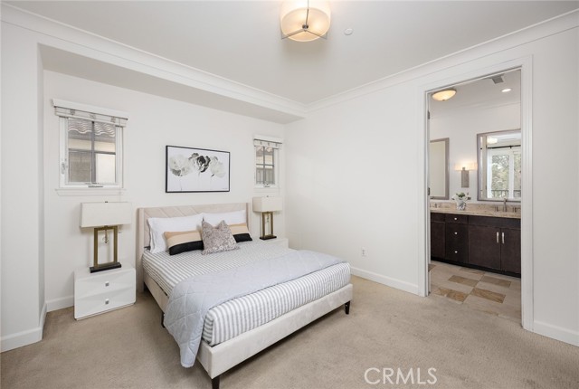 Detail Gallery Image 21 of 31 For 1088 Sunset Bld a,  Arcadia,  CA 91007 - 3 Beds | 3 Baths