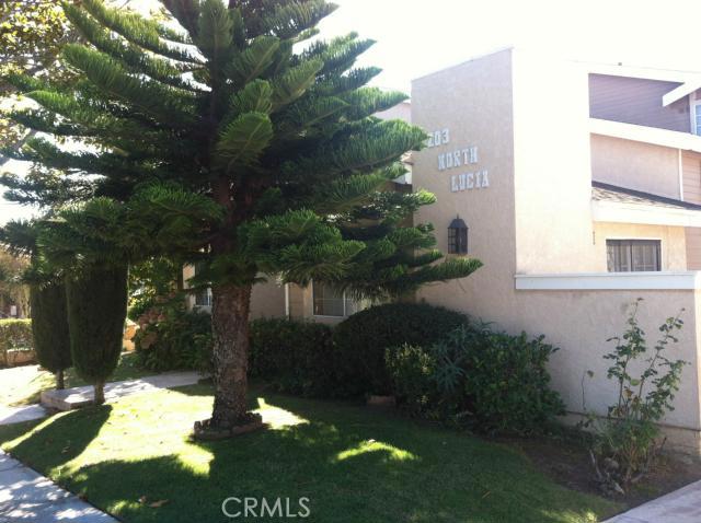 203 Lucia Avenue, Redondo Beach, California 90277, 2 Bedrooms Bedrooms, ,1 BathroomBathrooms,Residential,Sold,Lucia,SB12140507