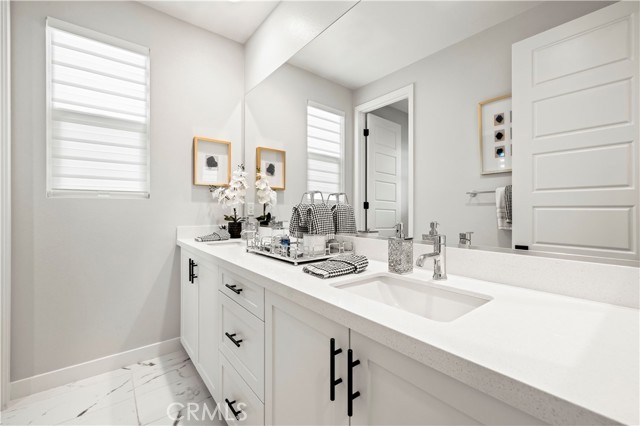 Detail Gallery Image 44 of 57 For 28618 Bloom, Saugus,  CA 91350 - 5 Beds | 4/1 Baths