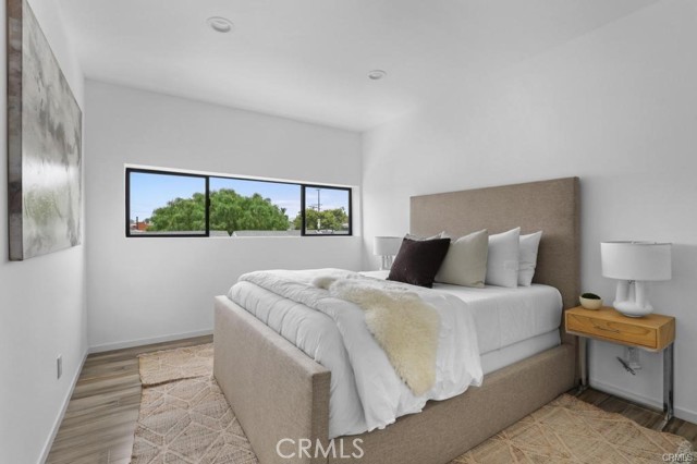 Detail Gallery Image 10 of 25 For 4136 1/2 Normal Ave #1/2,  Los Angeles,  CA 90029 - 2 Beds | 2 Baths