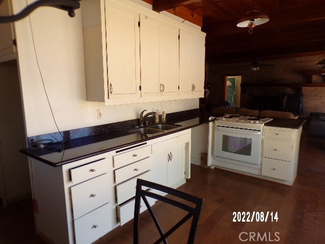 Detail Gallery Image 11 of 17 For 13425 Jensen Rd, Clearlake Oaks,  CA 95423 - 3 Beds | 2 Baths