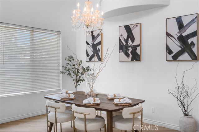 33736 Emerald Creek Court, Temecula CA: https://media.crmls.org/medias/1978944e-b534-497e-b96a-138f78103e7f.jpg