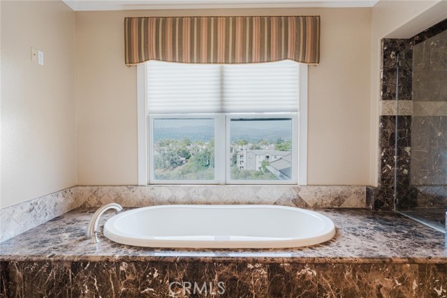 Detail Gallery Image 32 of 74 For 26858 Pine Hollow Ct, Valencia,  CA 91381 - 5 Beds | 4 Baths