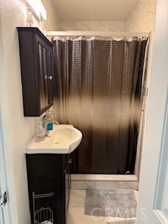 1724 Fellows Place, Pomona CA: https://media.crmls.org/medias/1978e88b-ecfa-4d3e-b877-e12e3754a4f3.jpg