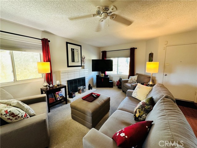 Detail Gallery Image 6 of 25 For 1255 S Buena Vista, Hemet,  CA 92543 - 2 Beds | 2 Baths