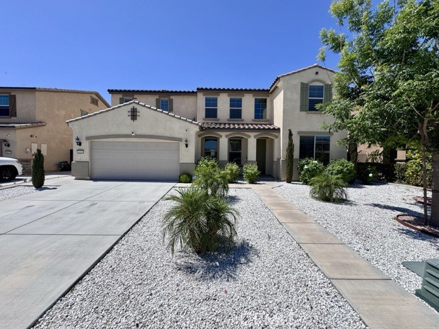 Detail Gallery Image 5 of 57 For 1065 Regala St, Perris,  CA 92571 - 5 Beds | 4 Baths