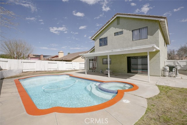 Detail Gallery Image 19 of 30 For 38633 Angele Trumpet Ct, Palmdale,  CA 93550 - 4 Beds | 3 Baths
