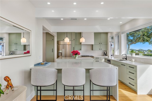 Image 16 of 42 For 3007 Harbor View