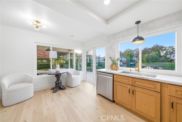 Detail Gallery Image 22 of 58 For 22706 Wood Lake Ln, Lake Forest,  CA 92630 - 3 Beds | 3 Baths