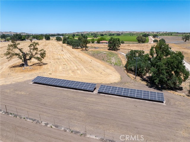Detail Gallery Image 21 of 33 For 5275 Camp 8 Rd, Paso Robles,  CA 93446 - 12 Beds | 7/1 Baths