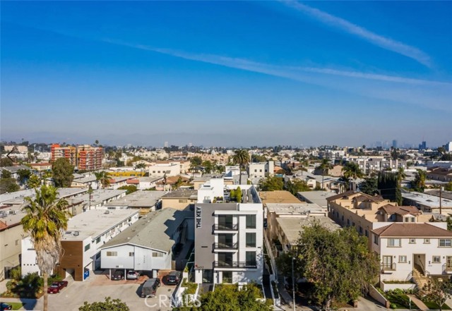 Detail Gallery Image 22 of 27 For 3632 S Keystone Ave, Los Angeles,  CA 90034 - 3 Beds | 2/1 Baths