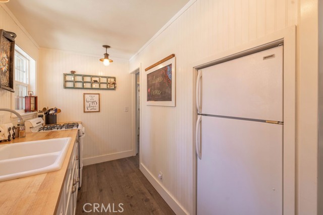 Detail Gallery Image 10 of 30 For 285 Spruce Ln, Sugarloaf,  CA 92386 - 2 Beds | 1 Baths