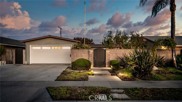 Image 2 for 7732 Rhine Dr, Huntington Beach, CA 92647