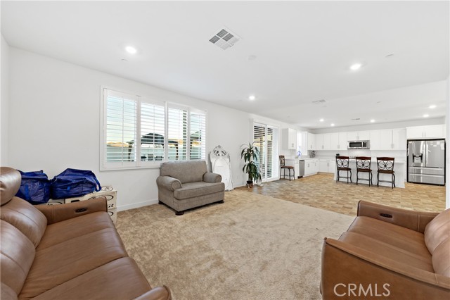 30842 White Pines, Menifee CA: https://media.crmls.org/medias/197d27a3-2723-4c1c-b032-a3c5f120311d.jpg