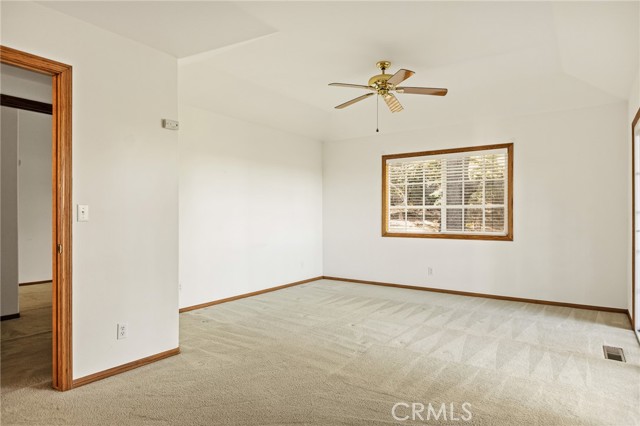 Detail Gallery Image 19 of 40 For 24502 Albrun Ct, Crestline,  CA 92325 - 3 Beds | 2/1 Baths