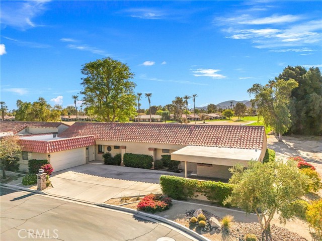 Detail Gallery Image 2 of 30 For 77009 Preston Trl, Palm Desert,  CA 92211 - 2 Beds | 2 Baths