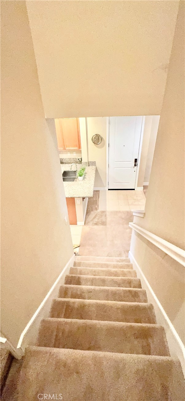 299 E Arrow Highway, Glendora CA: https://media.crmls.org/medias/197df421-e145-49c0-b37b-88d5be3662a1.jpg