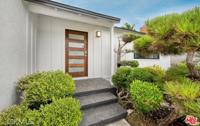 Detail Gallery Image 3 of 30 For 12034 Alberta, Culver City,  CA 90230 - 3 Beds | 2 Baths