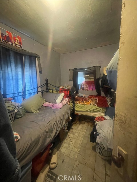7751 Arvilla Avenue, Sun Valley CA: https://media.crmls.org/medias/197ee582-9682-4348-8411-ebac5e1b8630.jpg