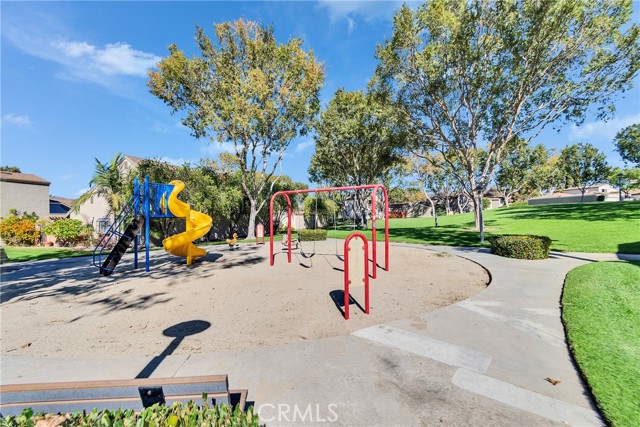 Detail Gallery Image 28 of 39 For 2953 Gingerwood Cir, Fullerton,  CA 92835 - 3 Beds | 2 Baths