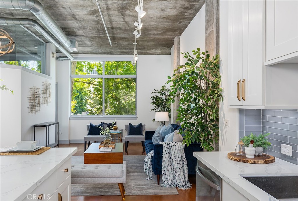 840 E Green #130