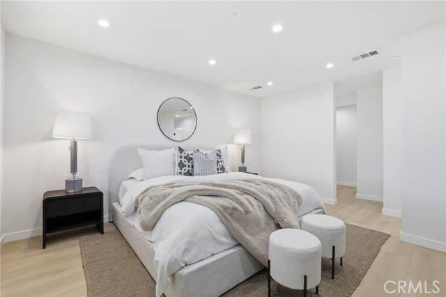 Detail Gallery Image 37 of 46 For 9651 Comanche, Chatsworth,  CA 91311 - 3 Beds | 2 Baths