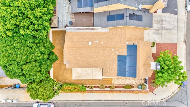 6409 Heatherwood Drive, Jurupa Valley CA: https://media.crmls.org/medias/19807c55-5e99-4fee-9a97-0cd50977d07b.jpg