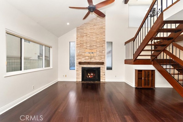 Detail Gallery Image 4 of 26 For 1908 Speyer, Redondo Beach,  CA 90278 - 3 Beds | 2/1 Baths