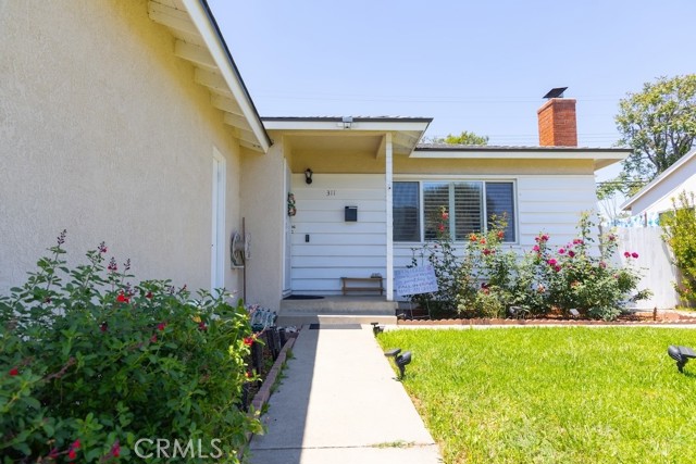 Detail Gallery Image 3 of 27 For 311 N Dexford Dr, La Habra,  CA 90631 - 4 Beds | 2 Baths