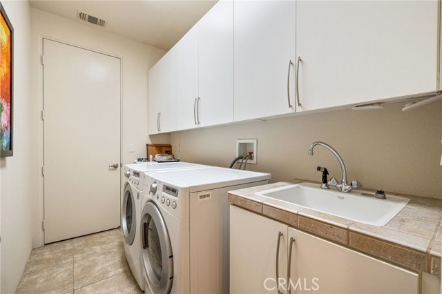 Image 33 of 49 For 50075 Camino Privado