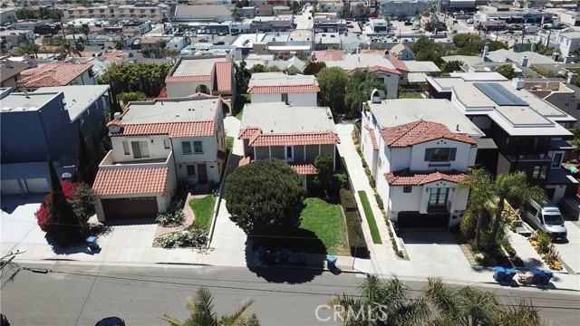 409 Hopkins Avenue, Hermosa Beach, California 90254, ,Residential Income,Sold,Hopkins,SB21092050