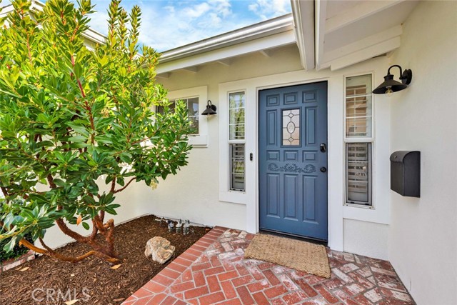 Detail Gallery Image 2 of 16 For 3210 Iowa St, Costa Mesa,  CA 92626 - 3 Beds | 2 Baths