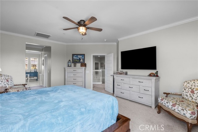 19512 Griffith Drive, Saugus CA: https://media.crmls.org/medias/19824770-934c-4272-958f-7c962720d923.jpg