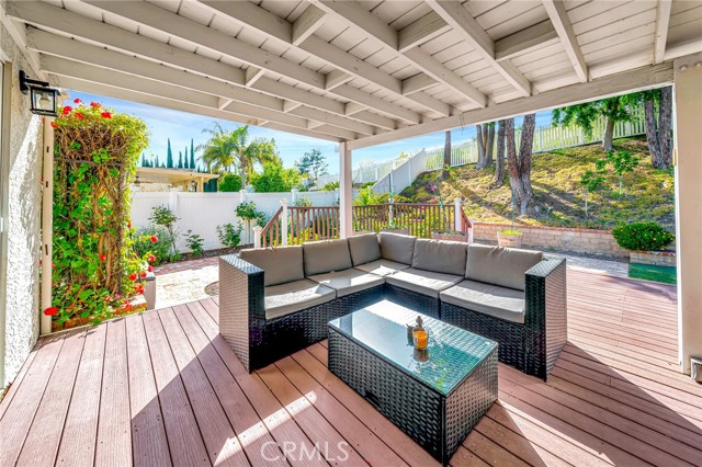 Detail Gallery Image 22 of 31 For 549 Stoney Peak Ct, Simi Valley,  CA 93065 - 3 Beds | 2/1 Baths