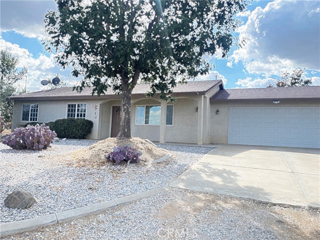 8978 Broken Spur Road, Pinon Hills CA: https://media.crmls.org/medias/19847108-2e8f-4fd9-8b18-93ef418156ce.jpg