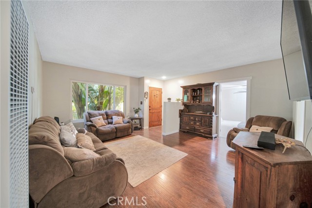Detail Gallery Image 9 of 34 For 11592 Acala Ave, San Fernando,  CA 91340 - 3 Beds | 2 Baths