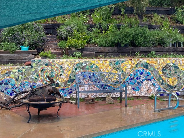 24101 Philiprimm Street, Woodland Hills CA: https://media.crmls.org/medias/1984a713-fb9a-4de3-a79a-5da9990e677c.jpg