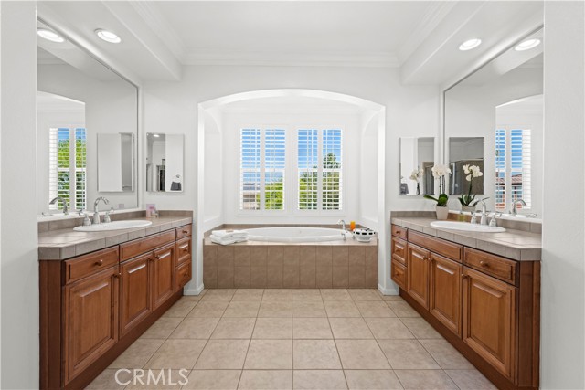 Detail Gallery Image 36 of 65 For 26865 Grey Pl, Stevenson Ranch,  CA 91381 - 5 Beds | 5 Baths