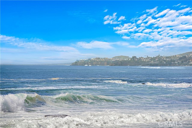 Detail Gallery Image 34 of 38 For 106 Blue Lagoon, Laguna Beach,  CA 92651 - 4 Beds | 3 Baths