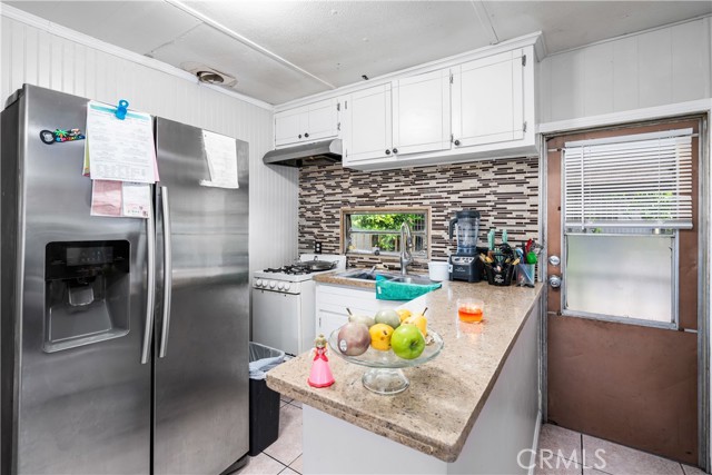 Detail Gallery Image 7 of 28 For 1512 E 5th St #150,  Ontario,  CA 92571 - 3 Beds | 1/1 Baths