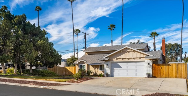 Detail Gallery Image 2 of 21 For 6193 Academy Ave, Riverside,  CA 92506 - 5 Beds | 3 Baths