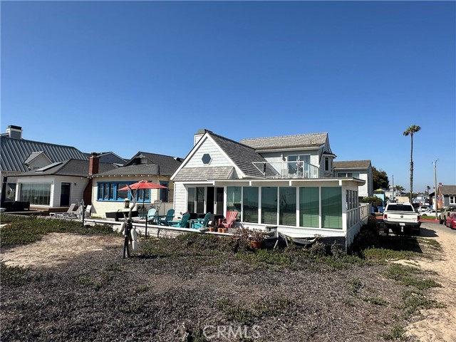 16685 S Pacific Avenue, Sunset Beach CA: https://media.crmls.org/medias/198660c1-3b41-41f0-861c-10bfbce2bb24.jpg